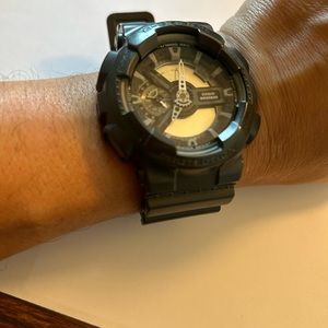 G Shock Casio GA-110C used in good condition